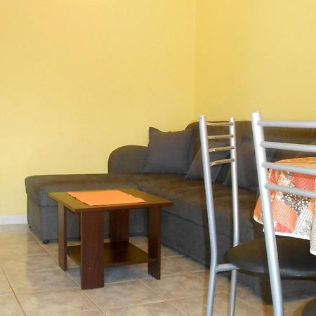 Apartments With A Parking Space Umag - 7109 ภายนอก รูปภาพ