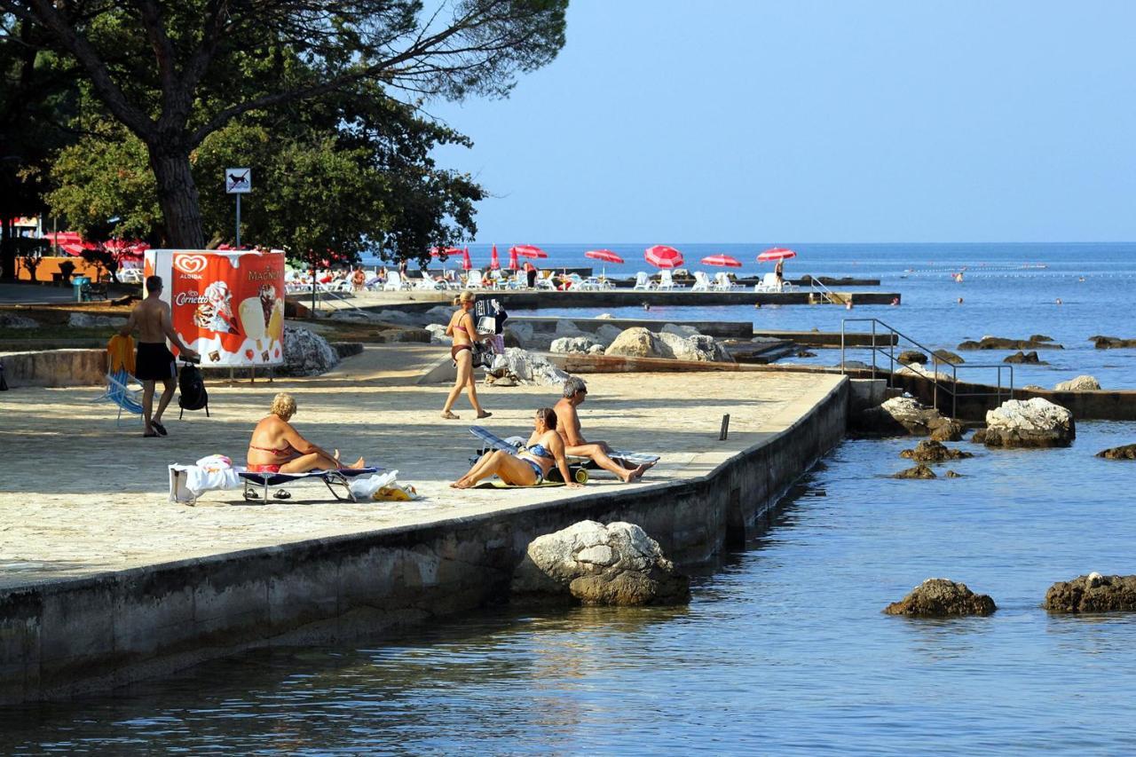 Apartments With A Parking Space Umag - 7109 ภายนอก รูปภาพ