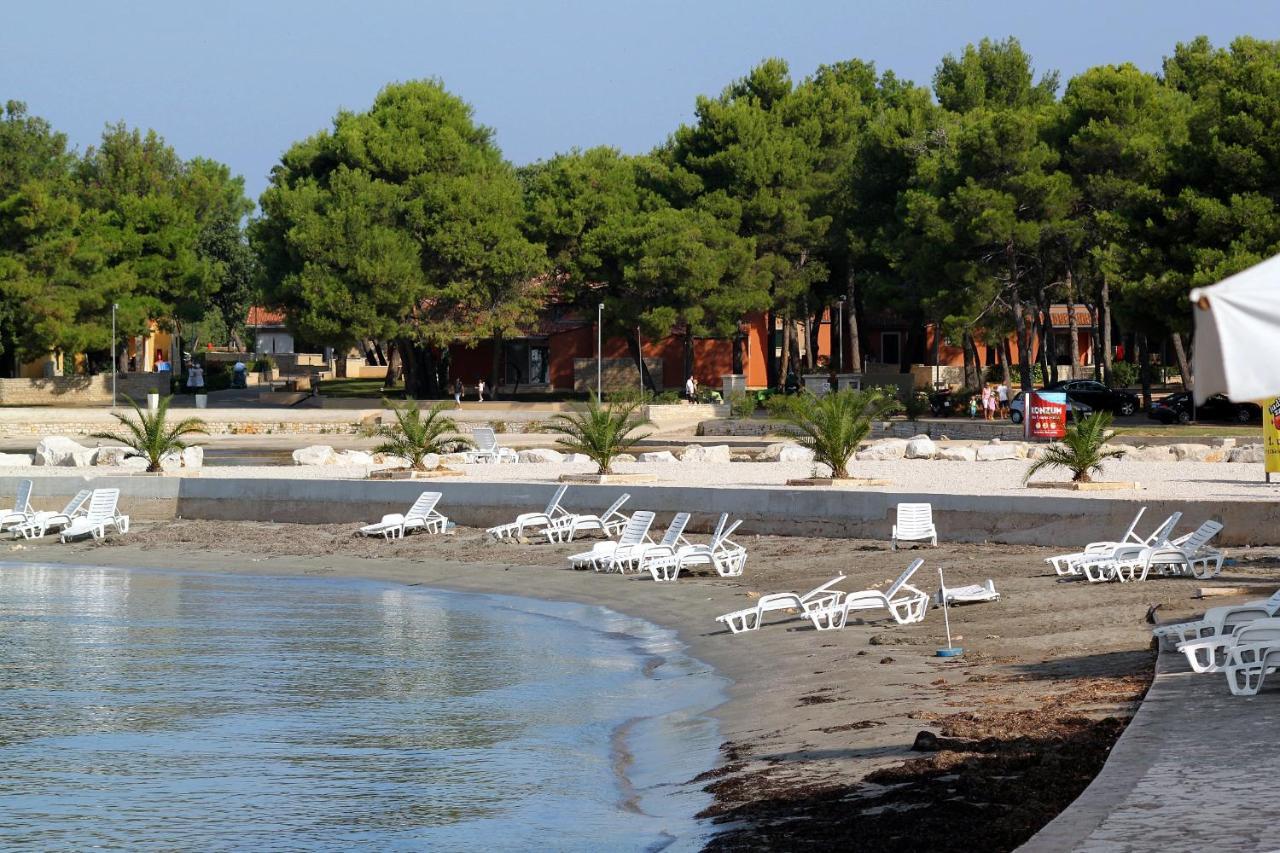 Apartments With A Parking Space Umag - 7109 ภายนอก รูปภาพ