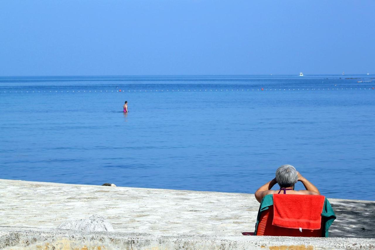 Apartments With A Parking Space Umag - 7109 ภายนอก รูปภาพ